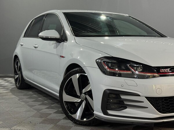 Used Volkswagen Golf 2018 for sale - 74835046: Photo 2