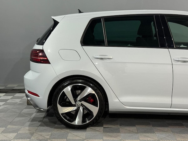 Used Volkswagen Golf 2018 for sale - 74835046: Photo 8