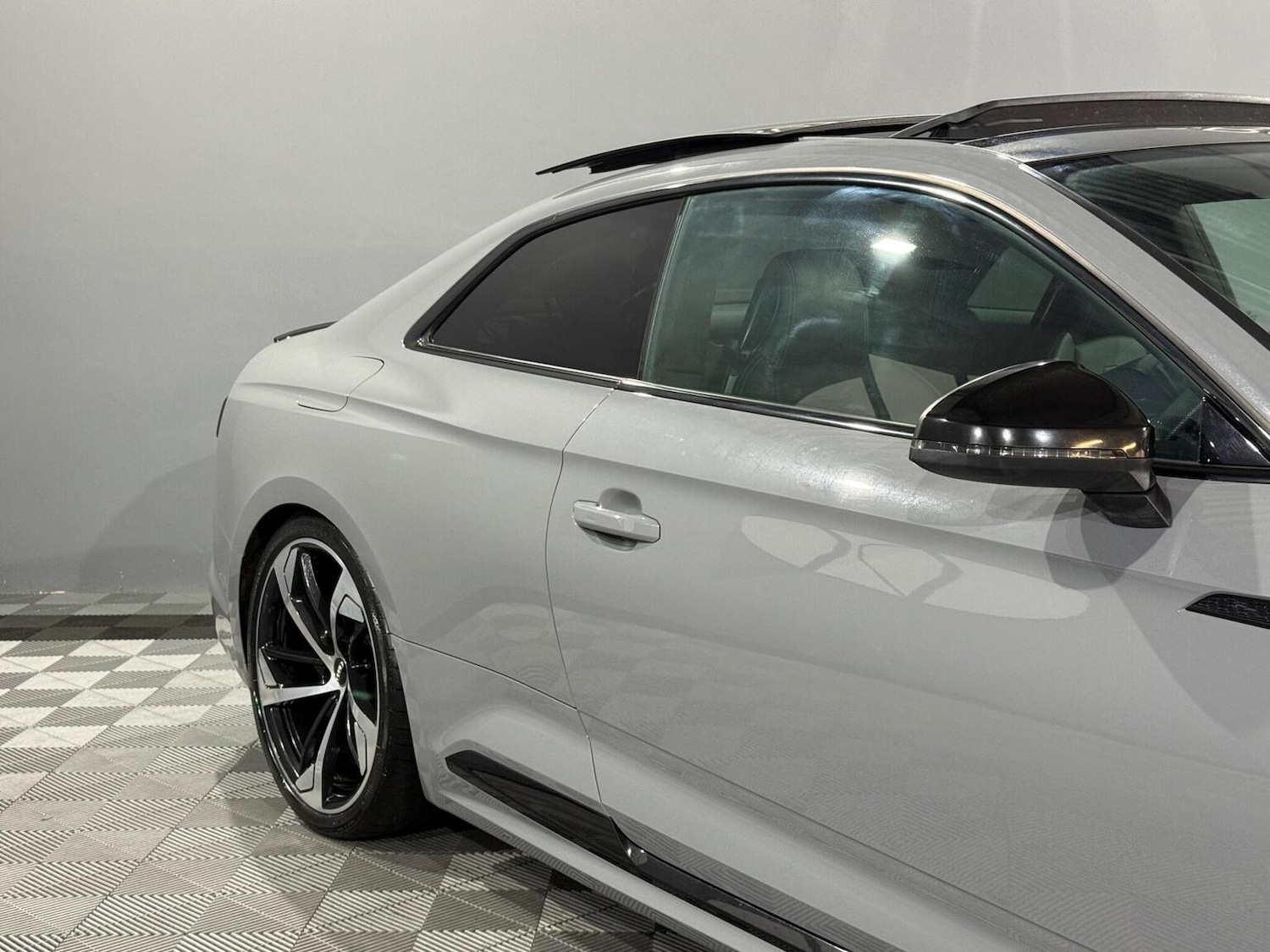 Used Audi RS5 2018 for sale - 77385332: Photo 5