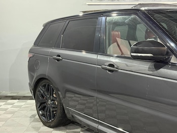 Used Land Rover Range Rover Sport 2017 for sale - 75772815: Photo