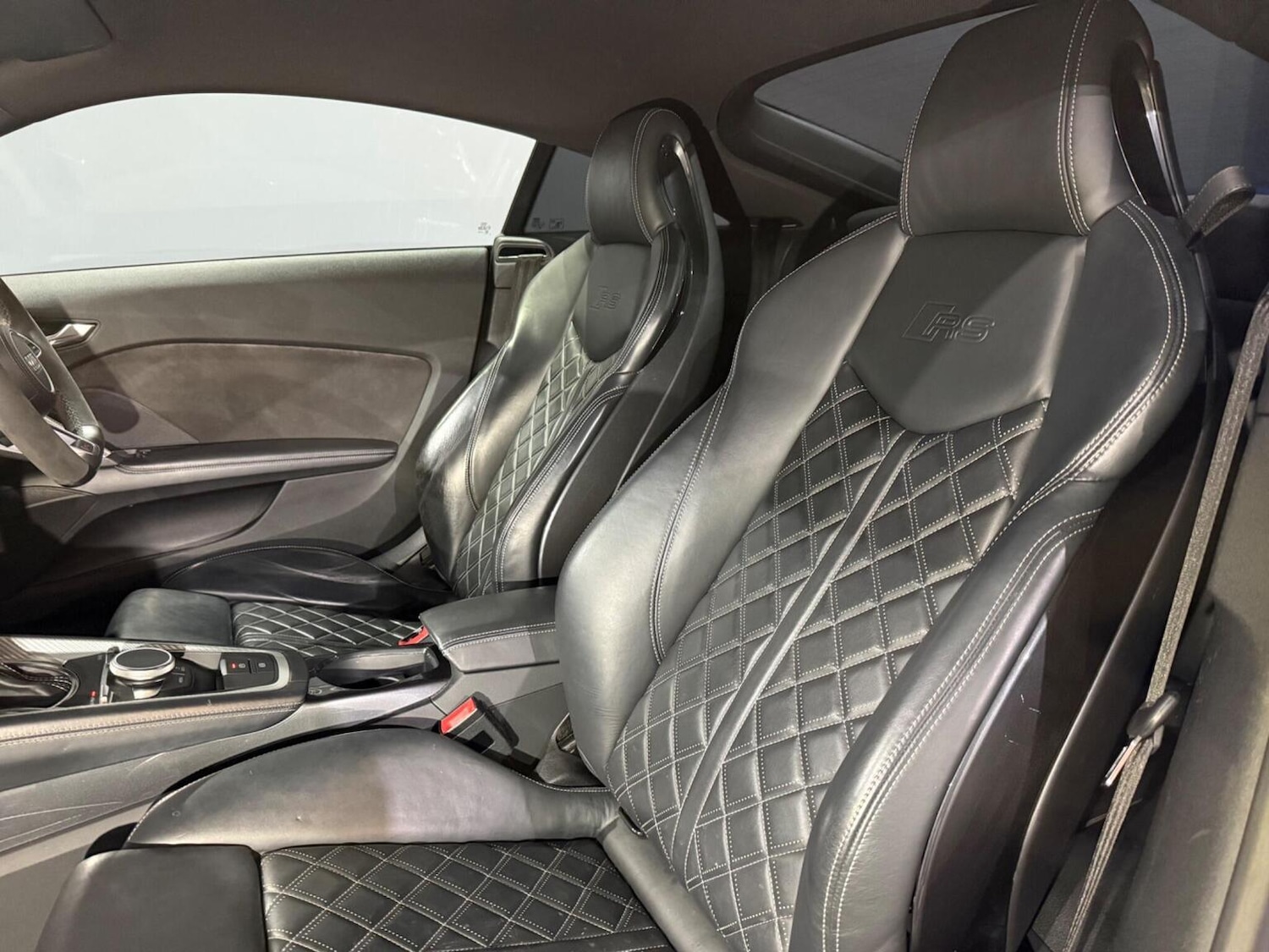 Used Audi TT RS 2016 for sale - 77668634: Photo 26