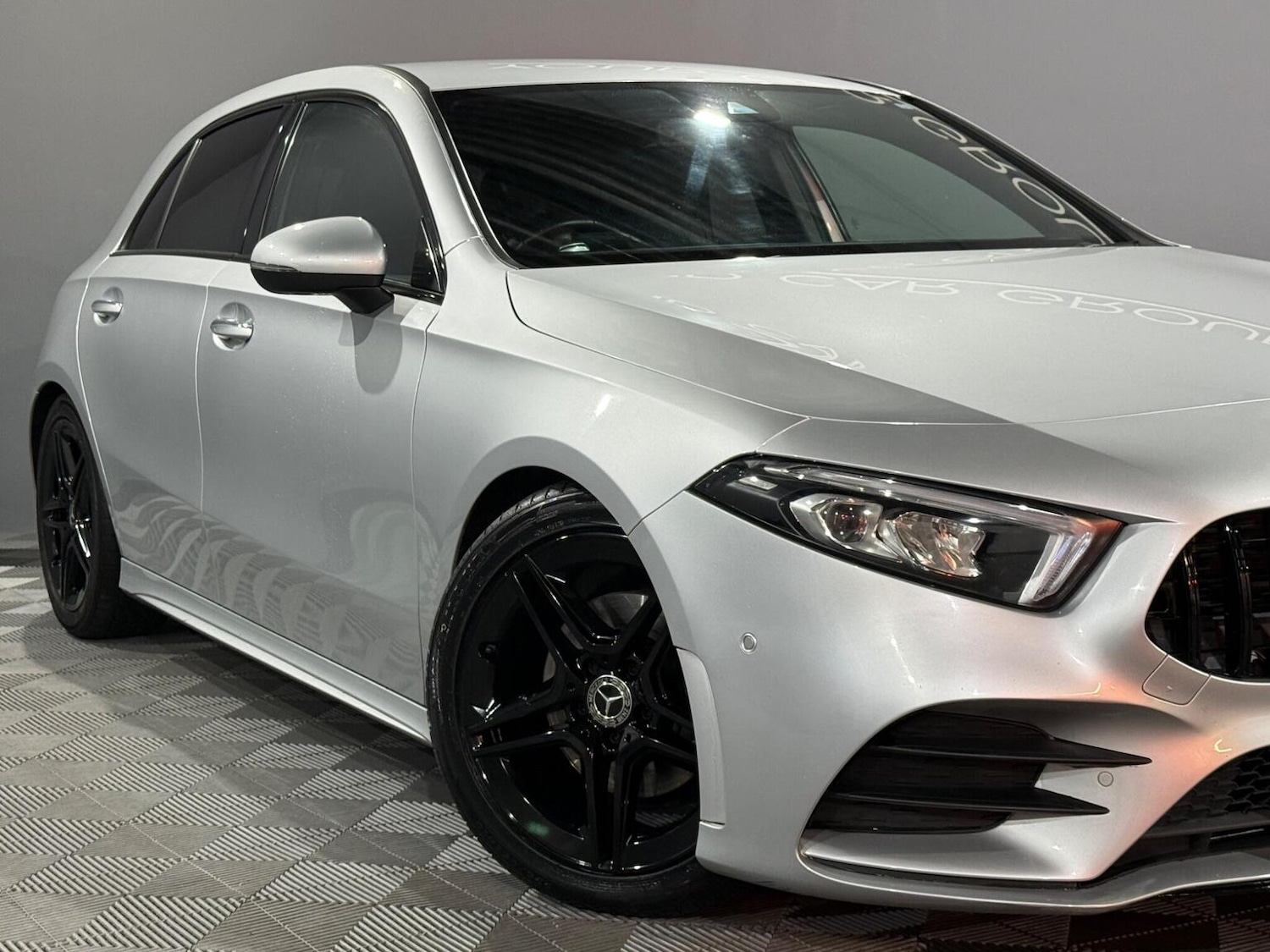 Used Mercedes-Benz A-Class 2019 for sale - 77417465: Photo 2