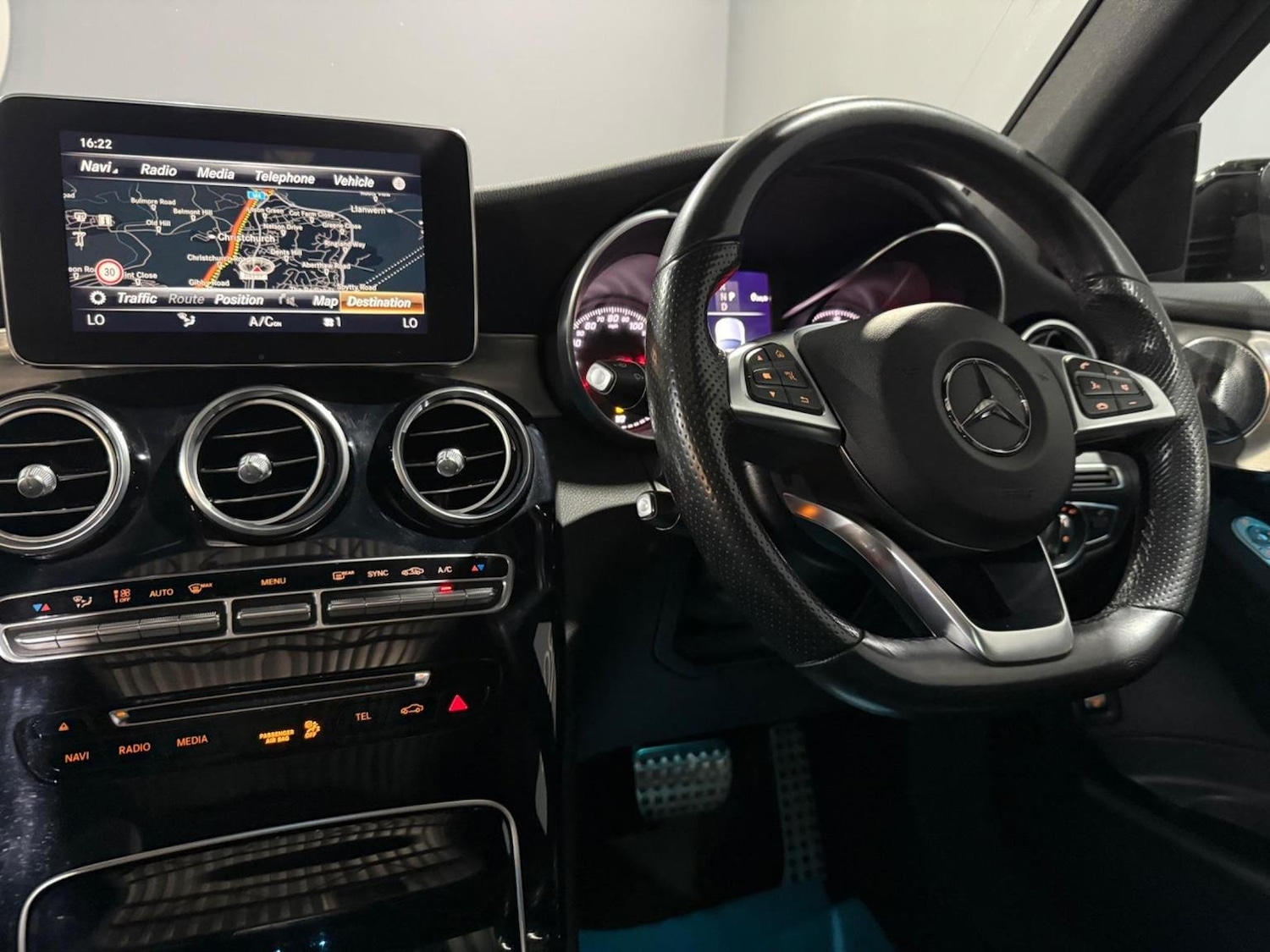 Used Mercedes-Benz GLC 2017 for sale - 76794072: Photo 22