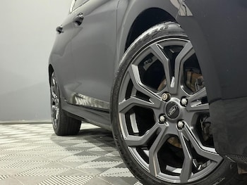 Used Ford Fiesta 2018 for sale - 77749869: Photo