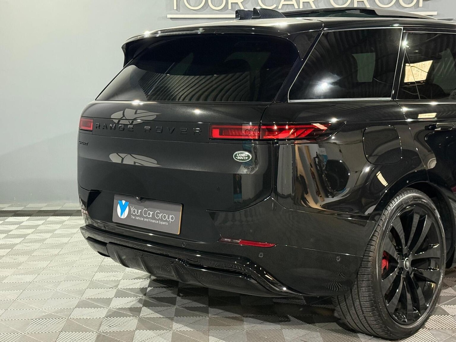 Used Land Rover Range Rover Sport 2023 for sale - 76769676: Photo 11