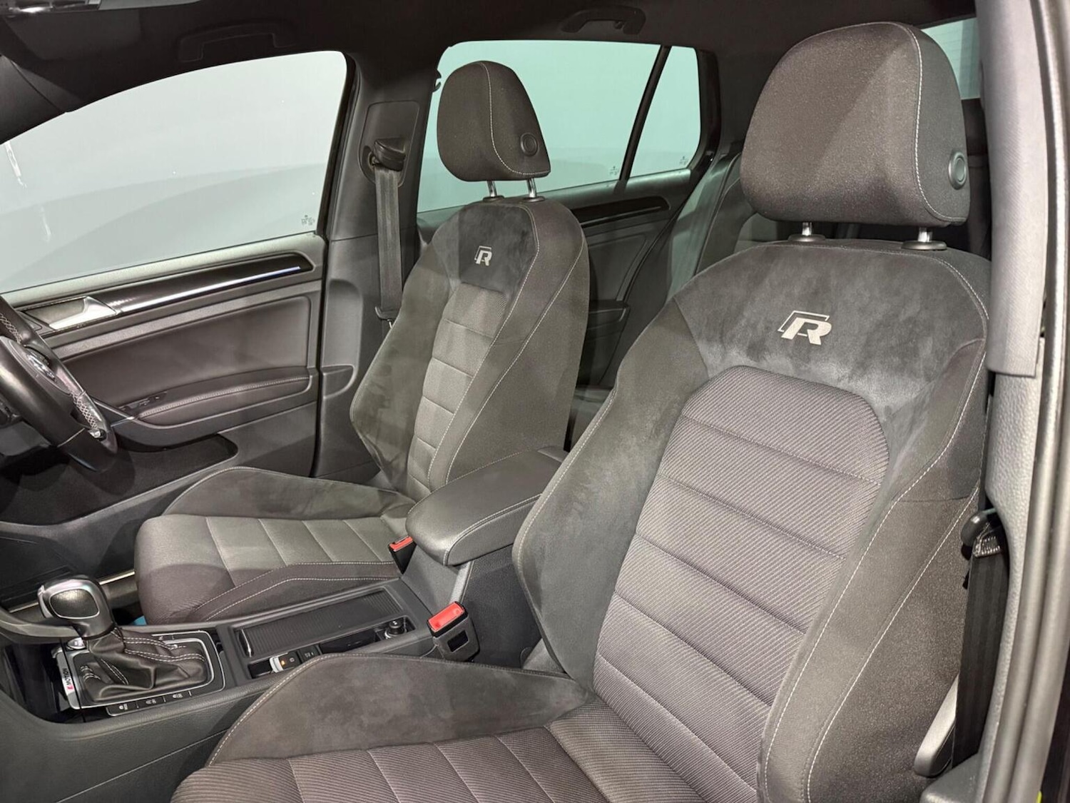 Used Volkswagen Golf 2020 for sale - 76324852: Photo 18