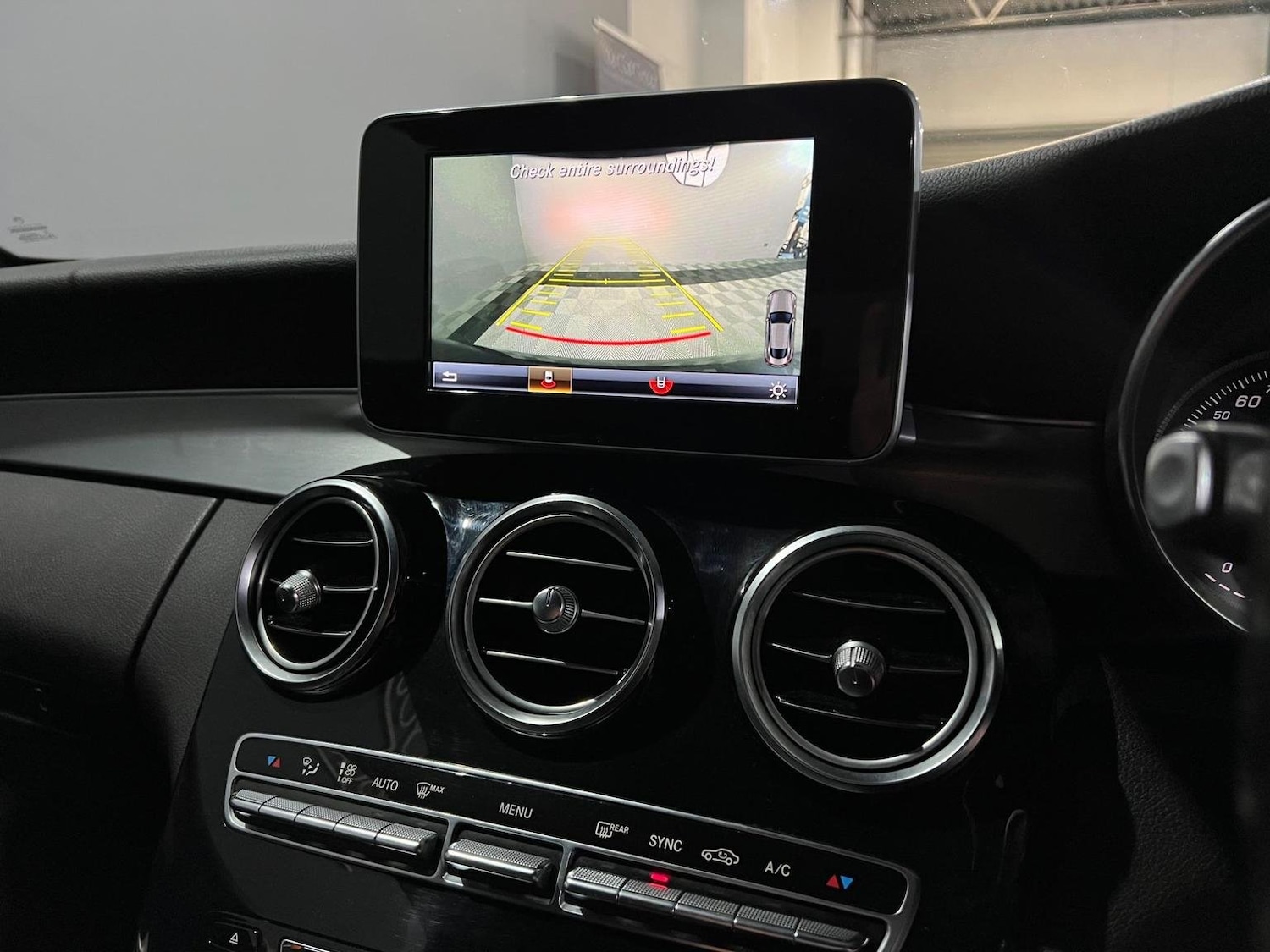 Used Mercedes-Benz C Class 2016 for sale - 76794085: Photo 22