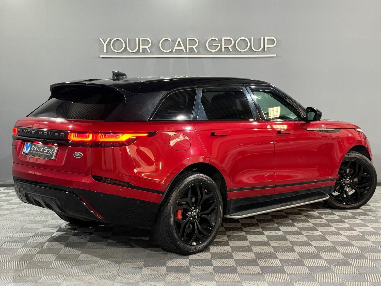 Used Land Rover Range Rover Velar 2017 for sale - 77385338: Photo 11