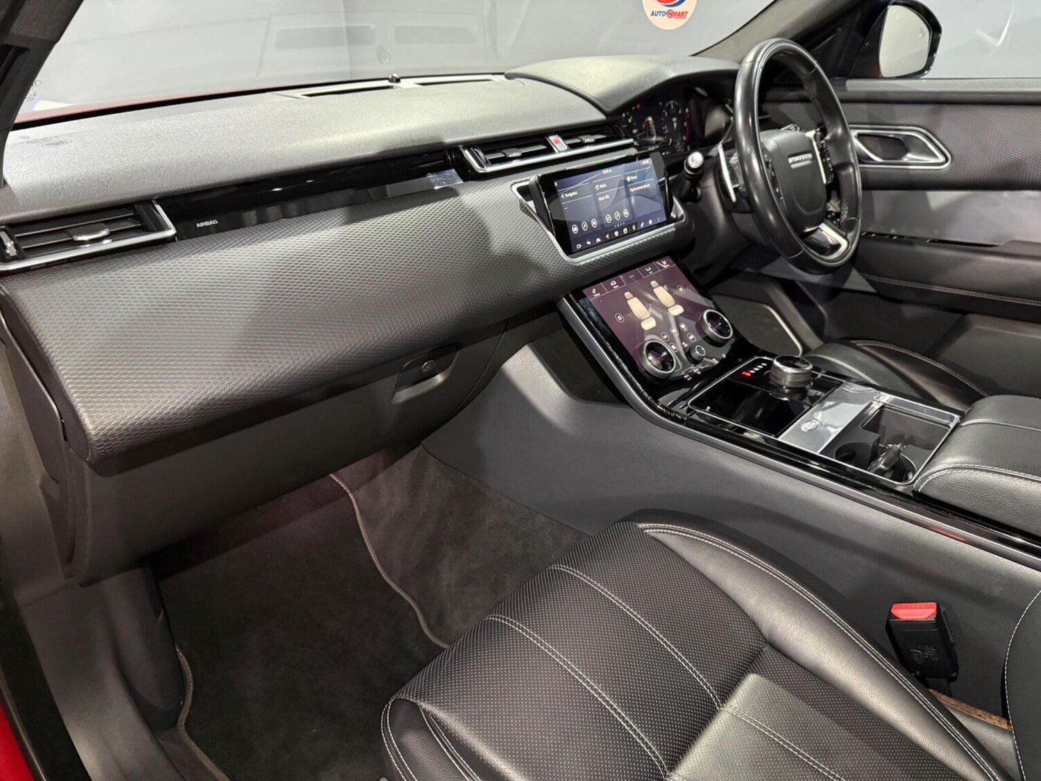 Used Land Rover Range Rover Velar 2017 for sale - 77385338: Photo 18