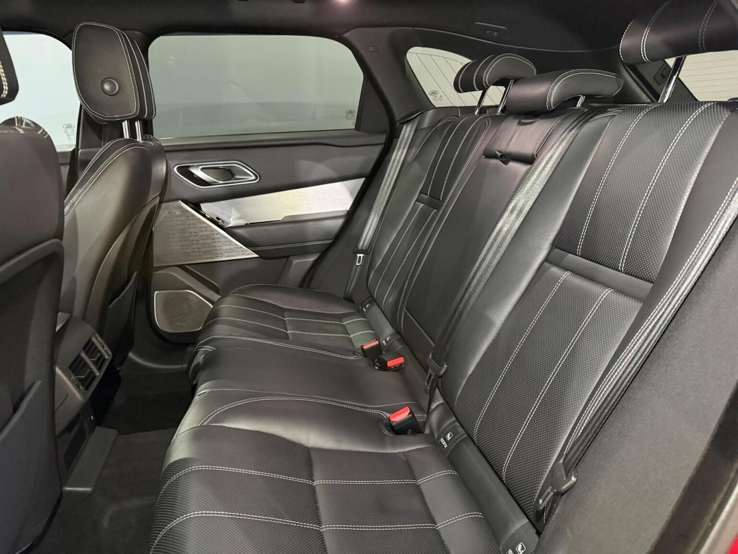 Used Land Rover Range Rover Velar 2017 for sale - 77385338: Photo 22