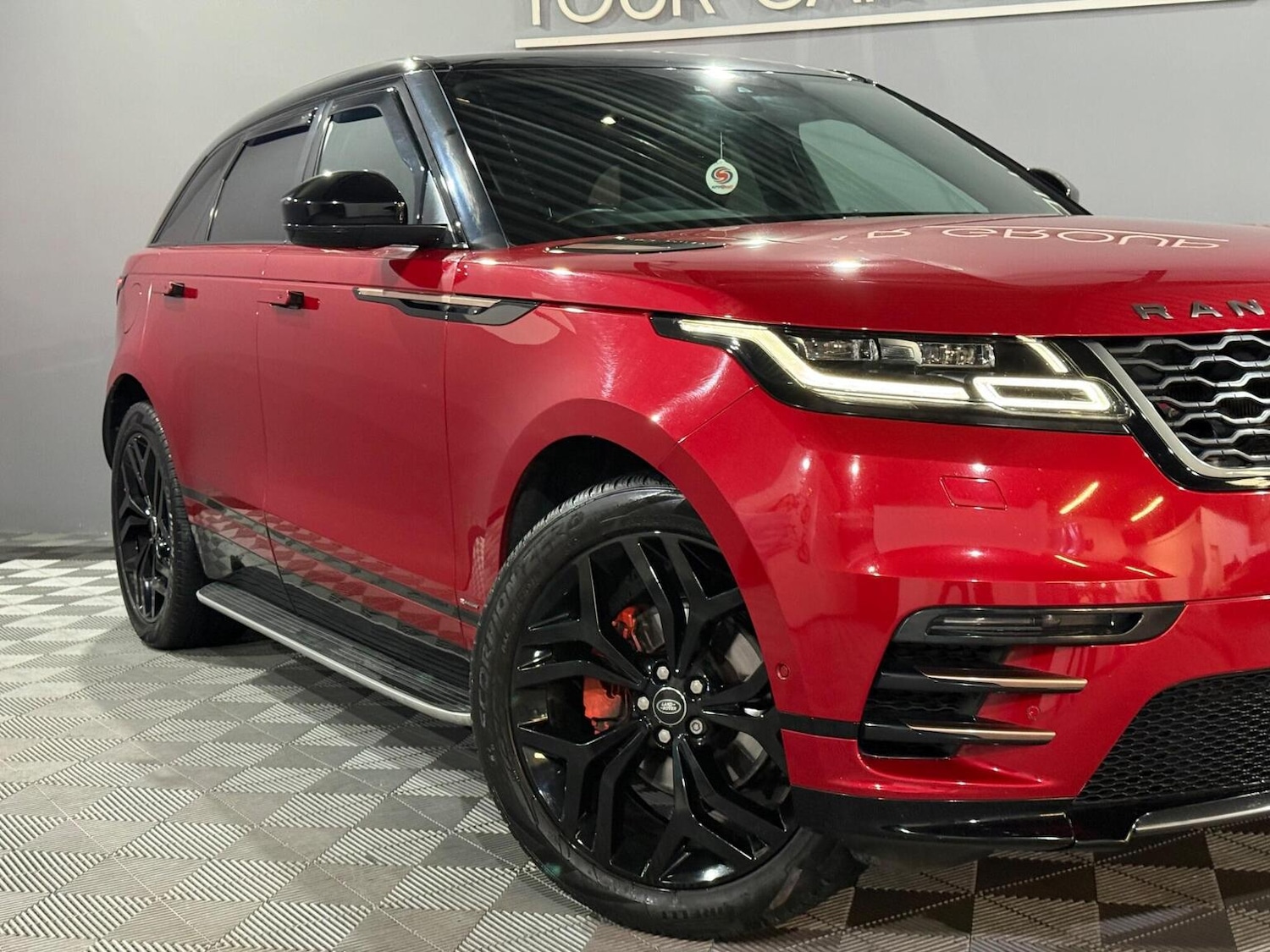 Used Land Rover Range Rover Velar 2017 for sale - 77385338: Photo 3