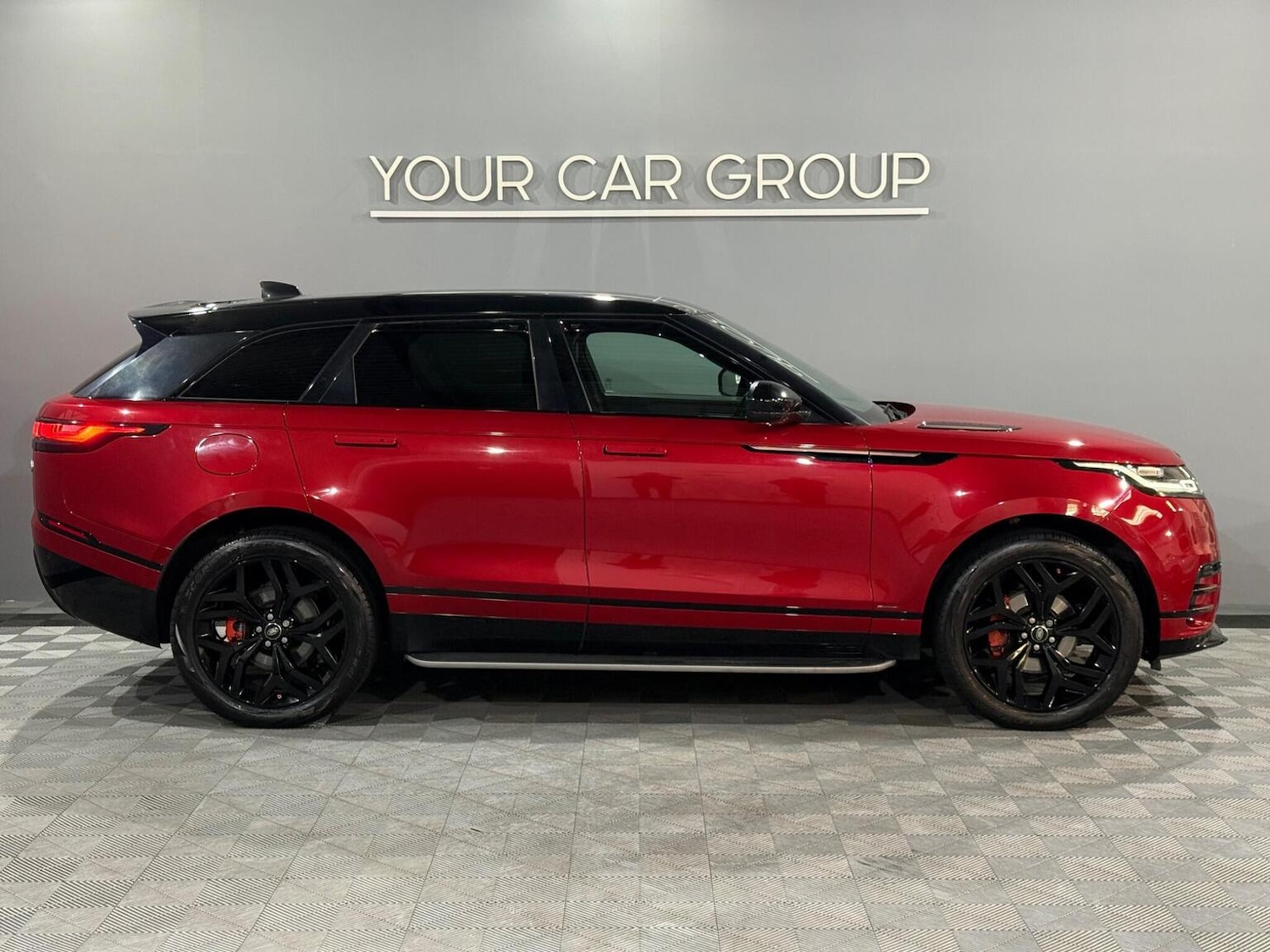 Used Land Rover Range Rover Velar 2017 for sale - 77385338: Photo 8