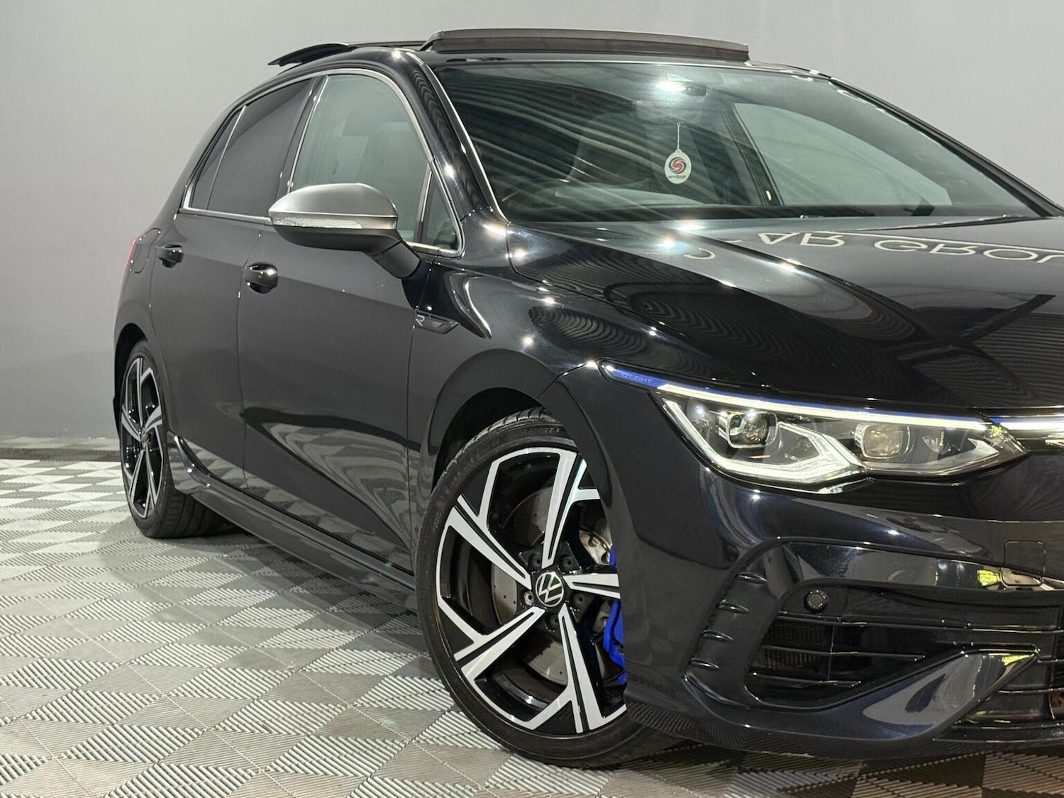 Used Volkswagen Golf 2021 for sale - 77721250: Photo 2