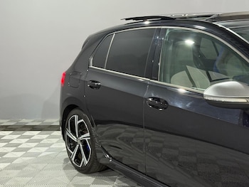 Used Volkswagen Golf 2021 for sale - 77721250: Photo