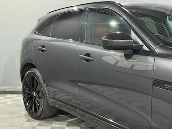 Used Jaguar F-Pace 2019 for sale - 78433566: Photo