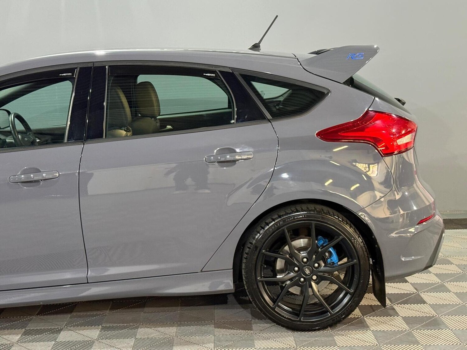 Used Ford Focus 2018 for sale - 78155330: Photo 19