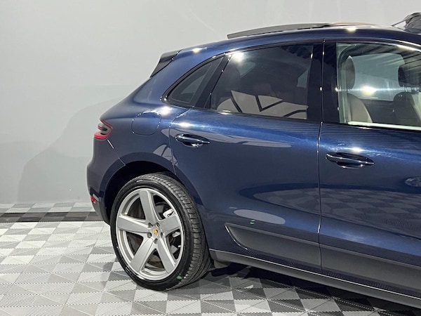 Used Porsche Macan 2016 for sale - 74392864: Photo 18