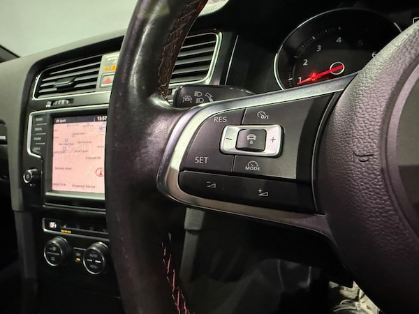 Used Volkswagen Golf 2015 for sale - 76293288: Photo 13