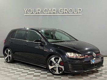 Volkswagen - Golf