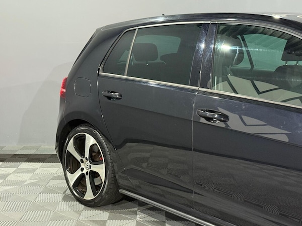 Used Volkswagen Golf 2015 for sale - 76293288: Photo 25