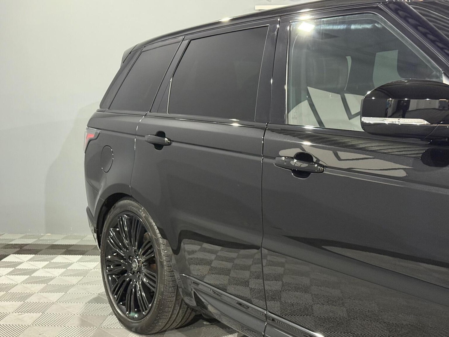 Used Land Rover Range Rover Sport 2018 for sale - 76769677: Photo 8