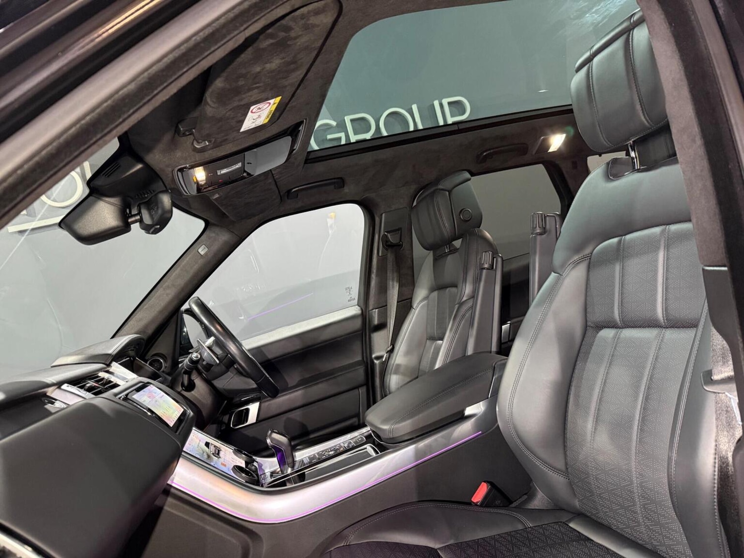 Used Land Rover Range Rover Sport 2018 for sale - 76769677: Photo 9