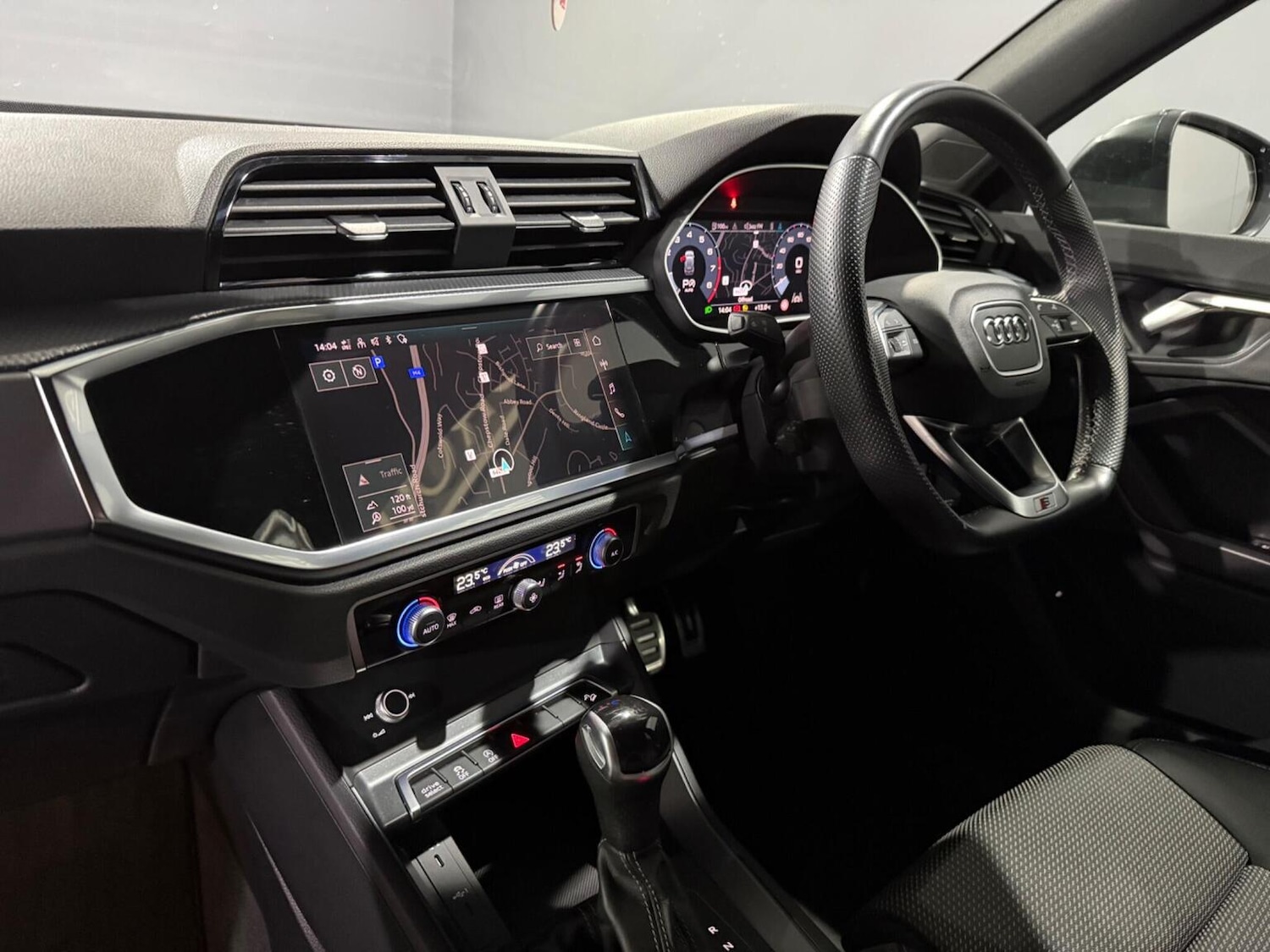 Used Audi Q3 2023 for sale - 77643813: Photo 17