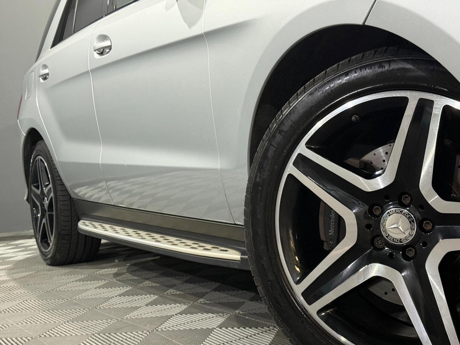 Used Mercedes-Benz GLE 2018 for sale - 76794075: Photo 3