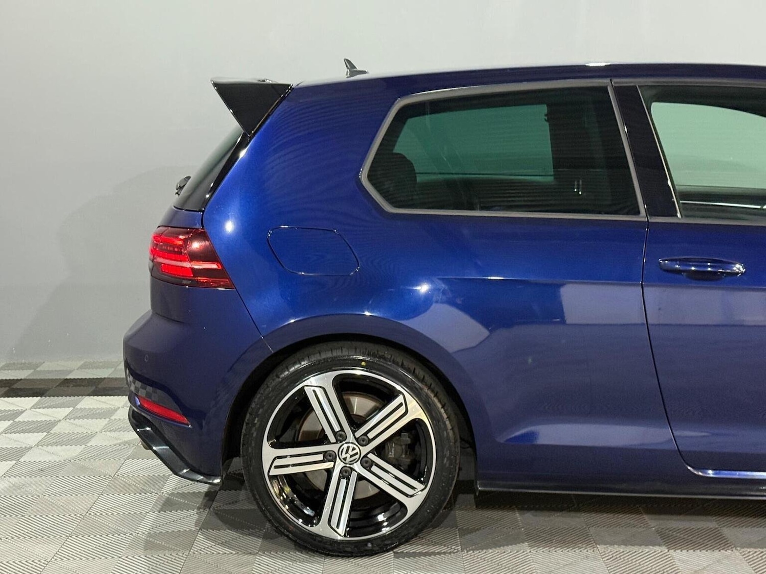 Used Volkswagen Golf 2018 for sale - 75994507: Photo 9