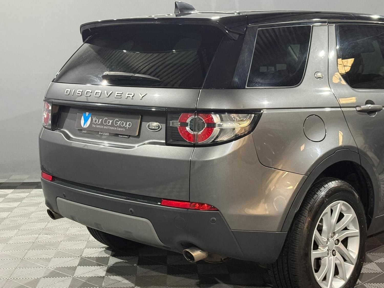 Used Land Rover Discovery Sport 2017 for sale - 76884811: Photo 10
