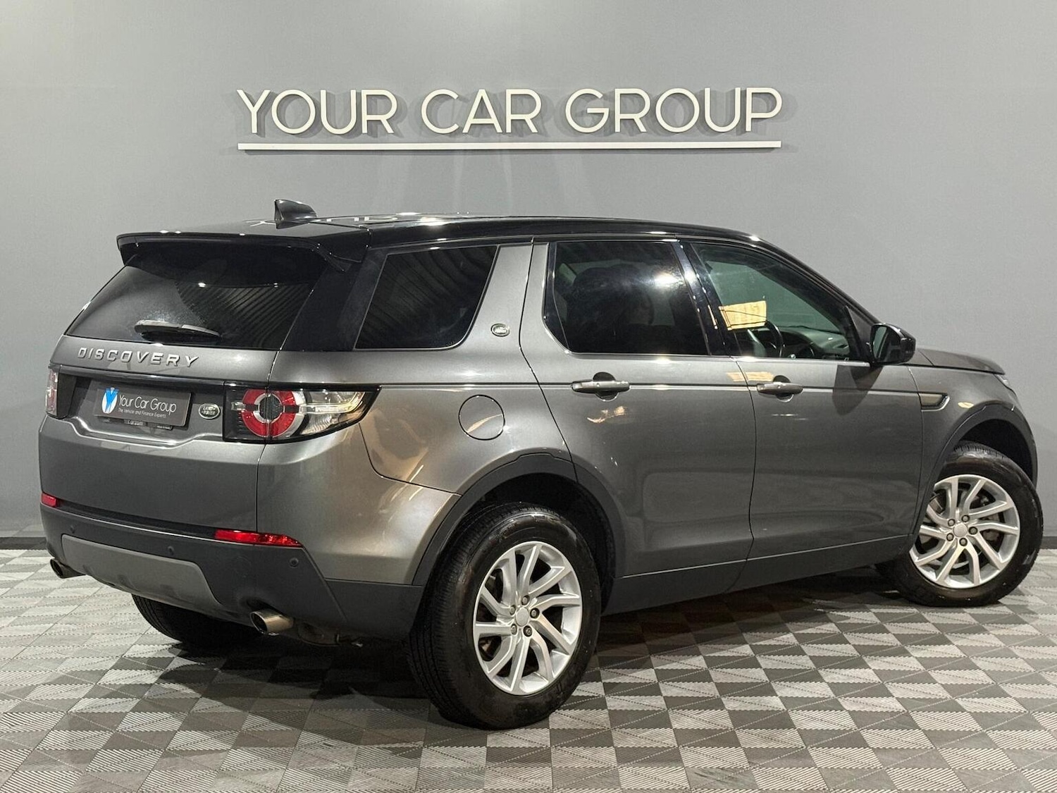 Used Land Rover Discovery Sport 2017 for sale - 76884811: Photo 11