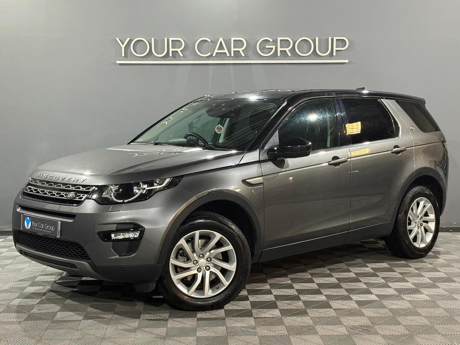 Used Land Rover Discovery Sport 2017 for sale - 76884811: Photo 4
