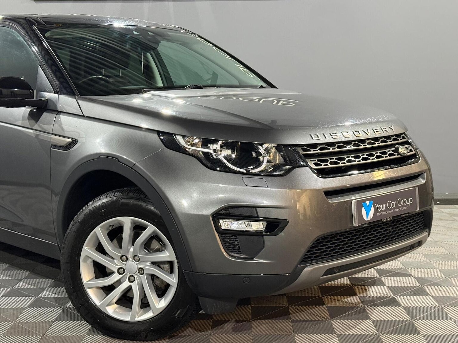 Used Land Rover Discovery Sport 2017 for sale - 76884811: Photo 5