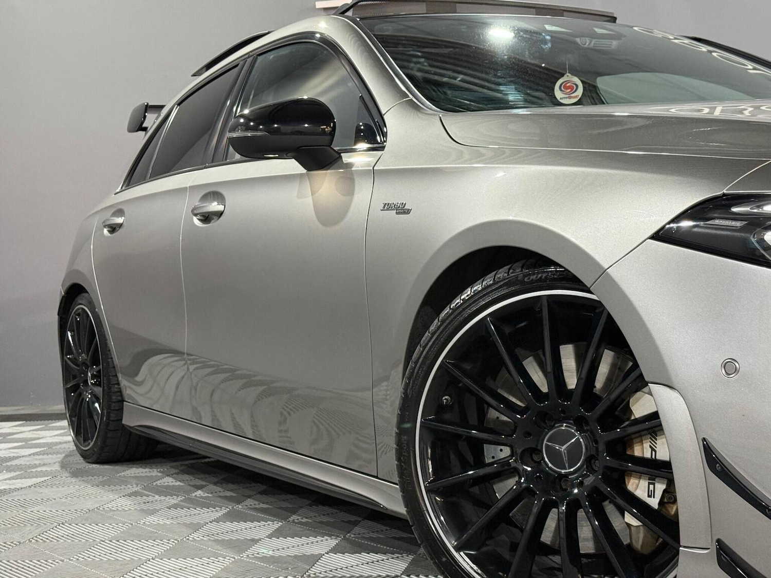 Used Mercedes-Benz A-Class 2019 for sale - 77938131: Photo 2