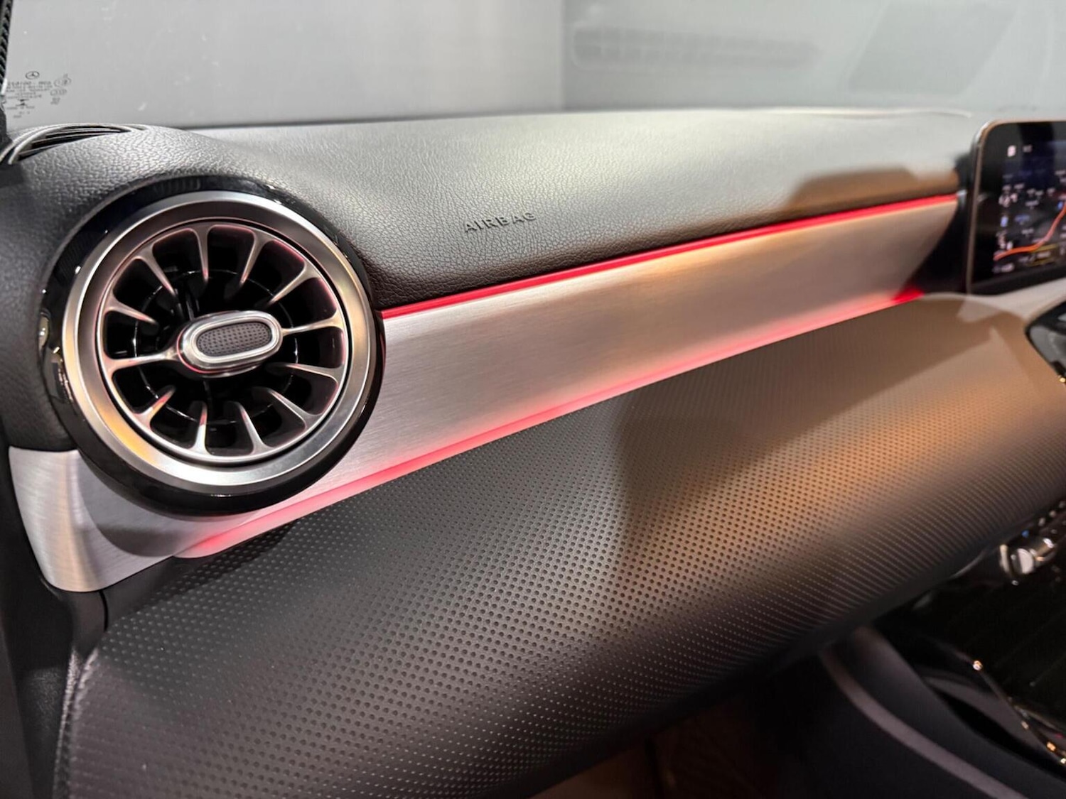 Used Mercedes-Benz A-Class 2019 for sale - 77938131: Photo 25