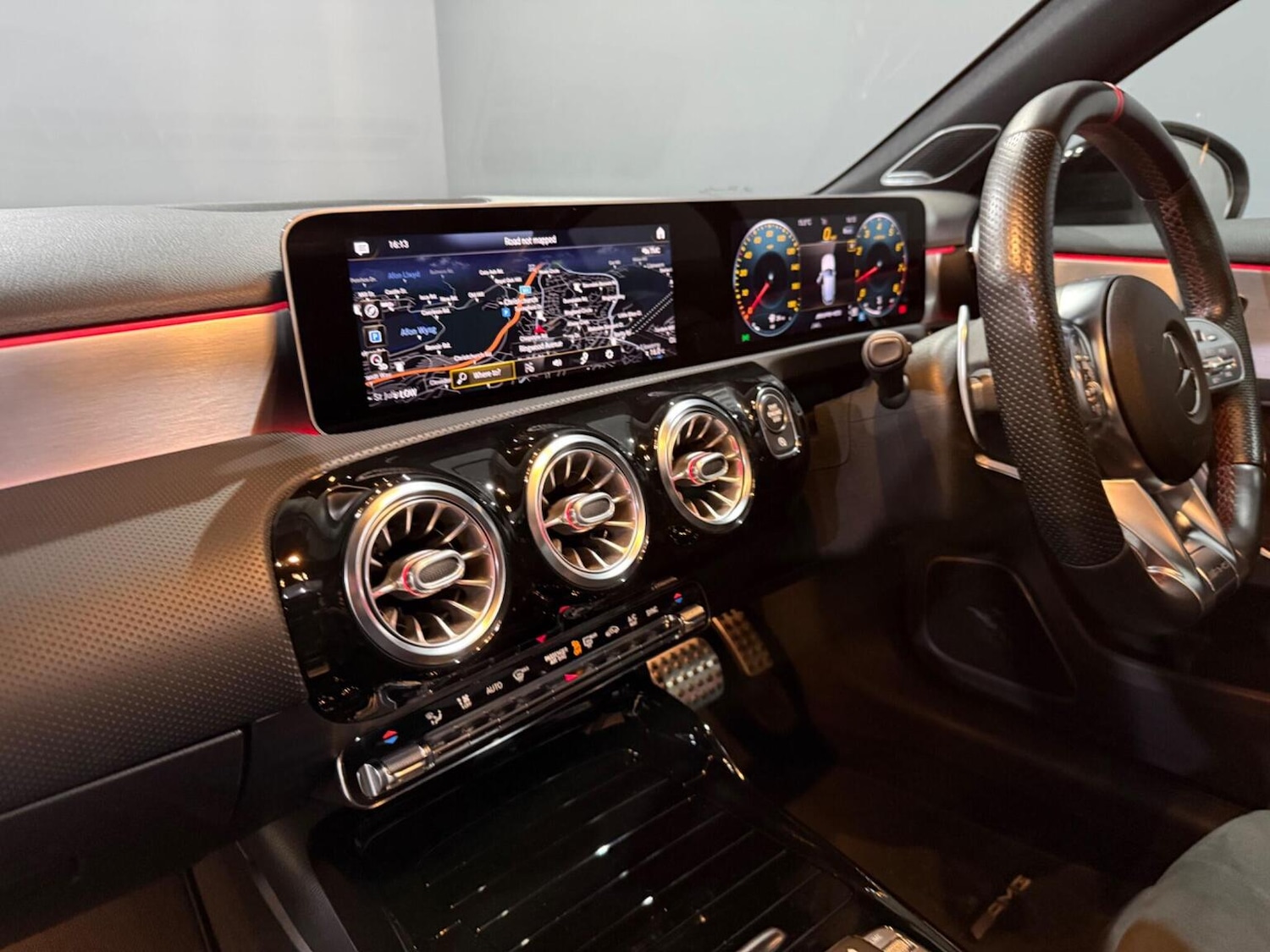 Used Mercedes-Benz A-Class 2019 for sale - 77938131: Photo 26