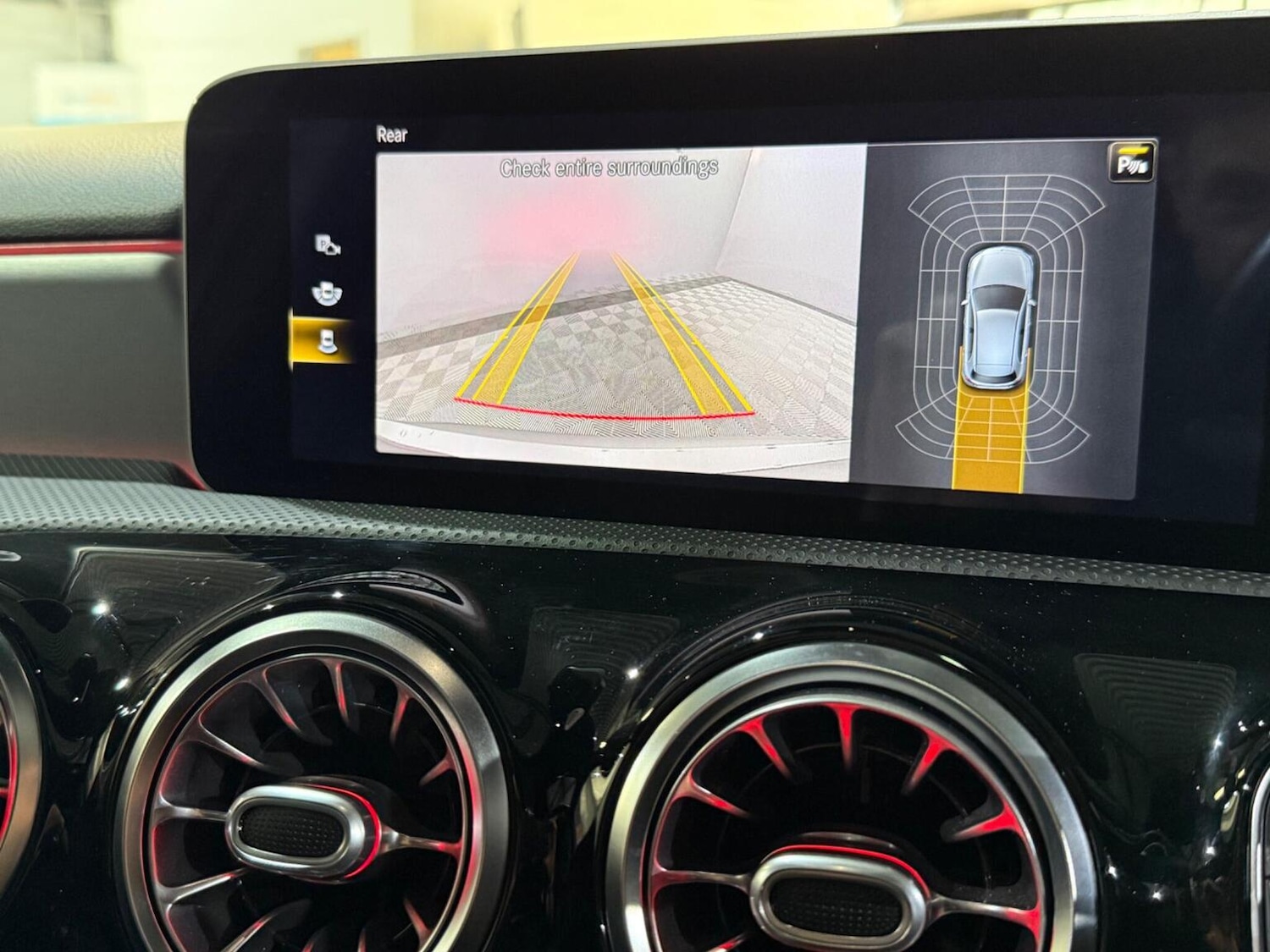 Used Mercedes-Benz A-Class 2019 for sale - 77938131: Photo 33