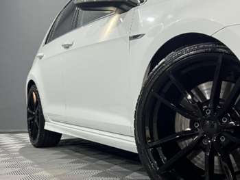 Used Volkswagen Golf 2016 for sale - 74774773: Photo