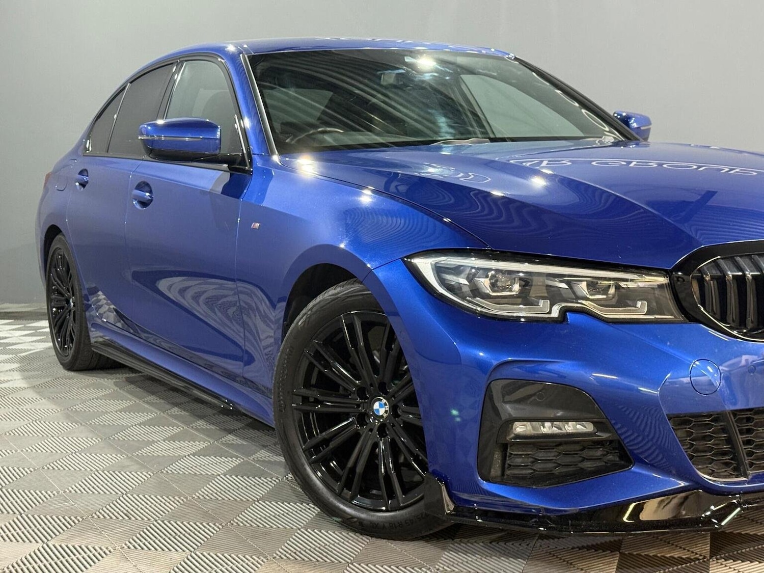 Used BMW 3 Series 2021 for sale - 76794073: Photo 2