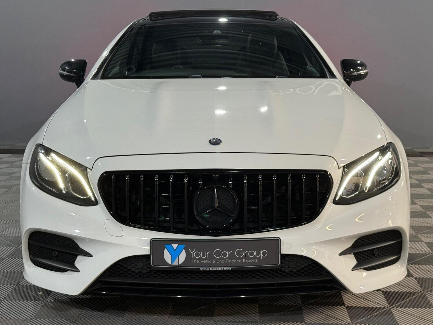 Used Mercedes-Benz E Class 2017 for sale - 76794060: Photo 5