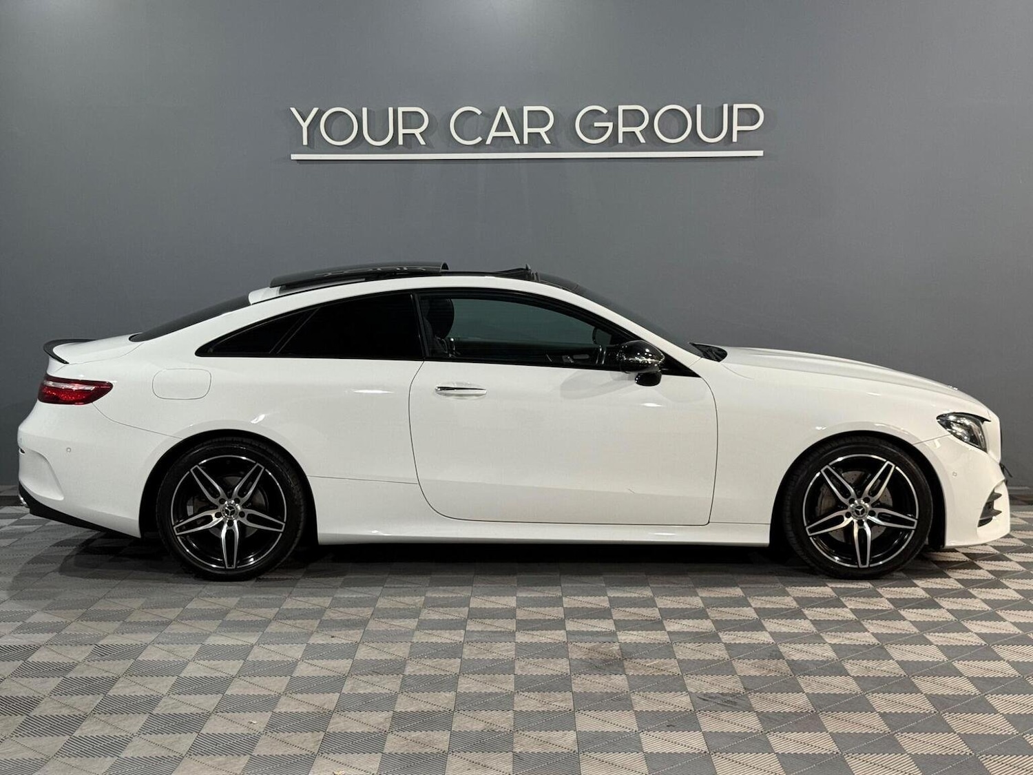 Used Mercedes-Benz E Class 2017 for sale - 76794060: Photo 9