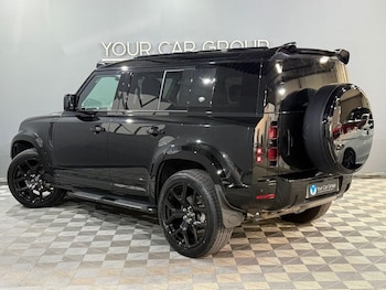 Used Land Rover Defender 2024 for sale - 78433590: Photo