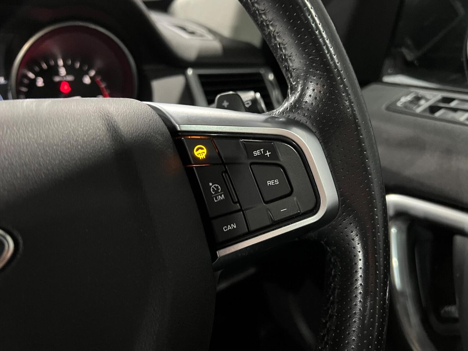 Used Land Rover Discovery Sport 2017 for sale - 77595396: Photo 21