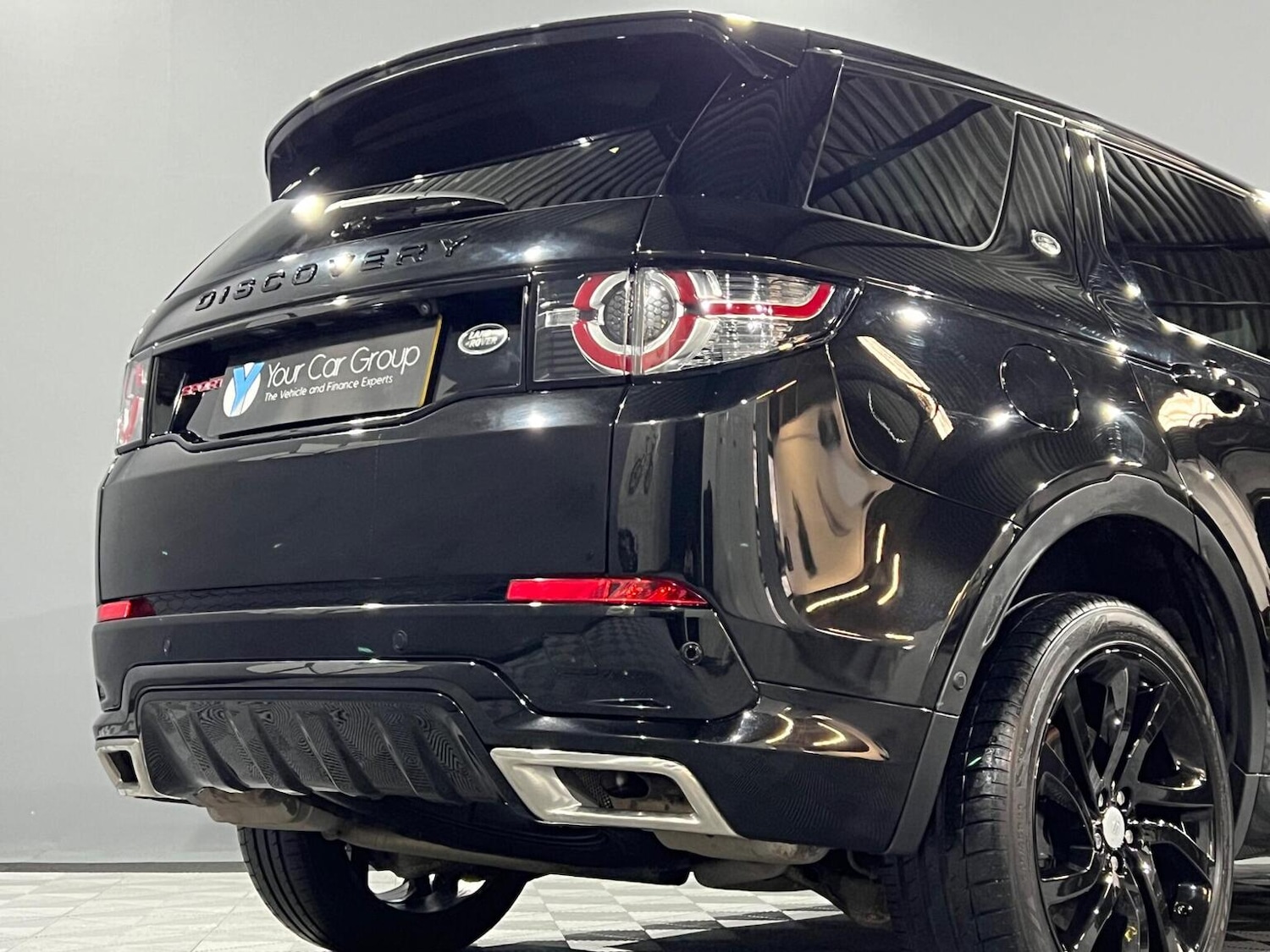 Used Land Rover Discovery Sport 2017 for sale - 77595396: Photo 3