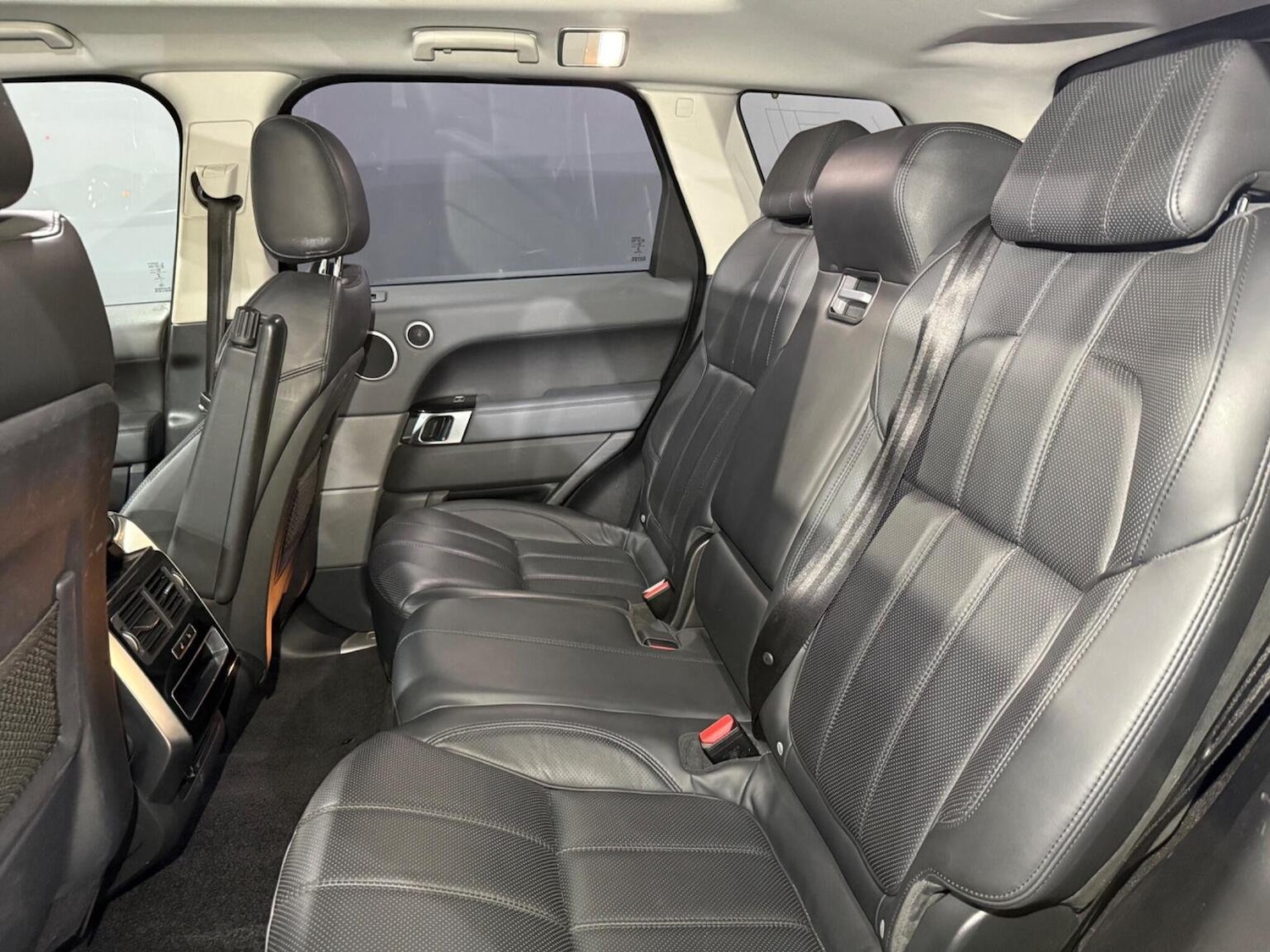 Used Land Rover Range Rover Sport 2014 for sale - 76107286: Photo 18