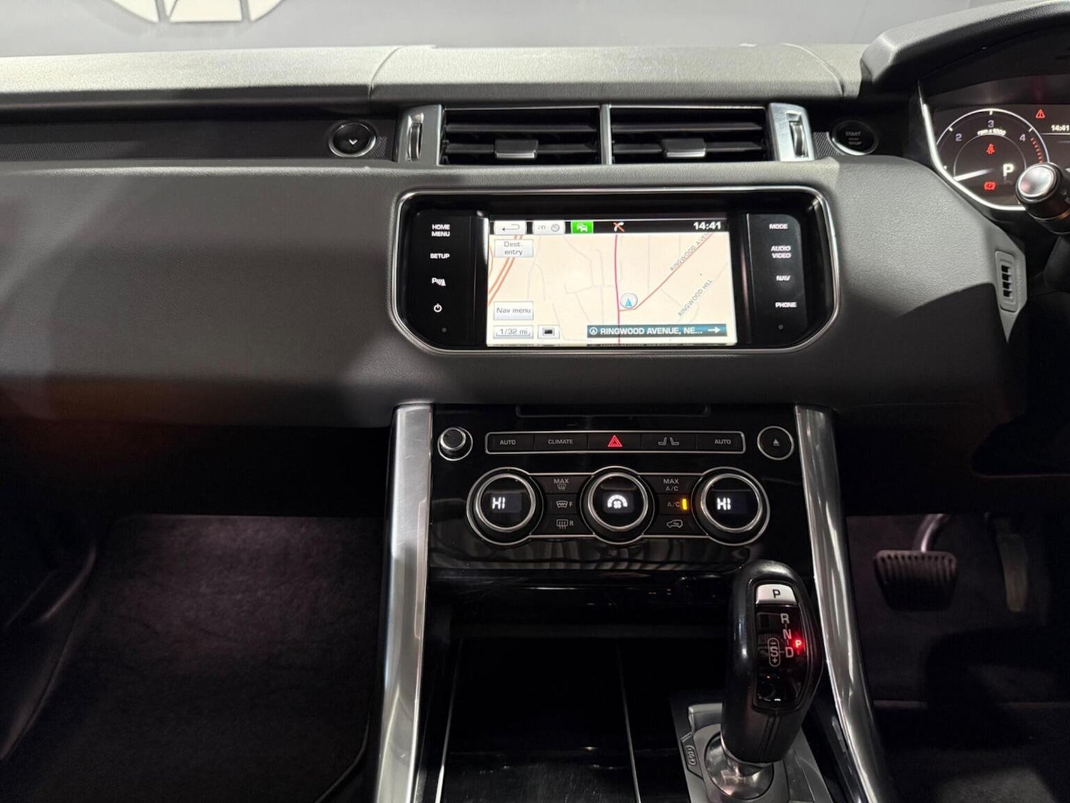 Used Land Rover Range Rover Sport 2014 for sale - 76107286: Photo 21