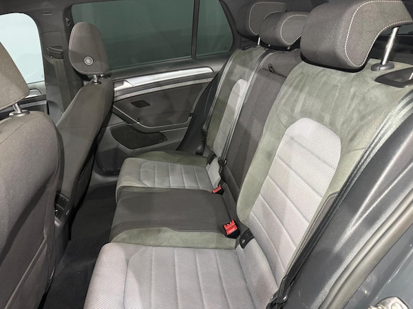 Used Volkswagen Golf 2016 for sale - 76293147: Photo 19