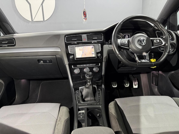Used Volkswagen Golf 2016 for sale - 76293147: Photo 9