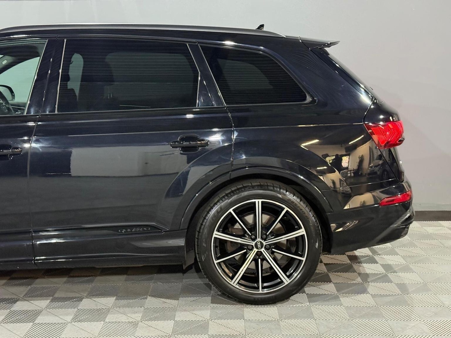 Used Audi Q7 2021 for sale - 78064157: Photo 15