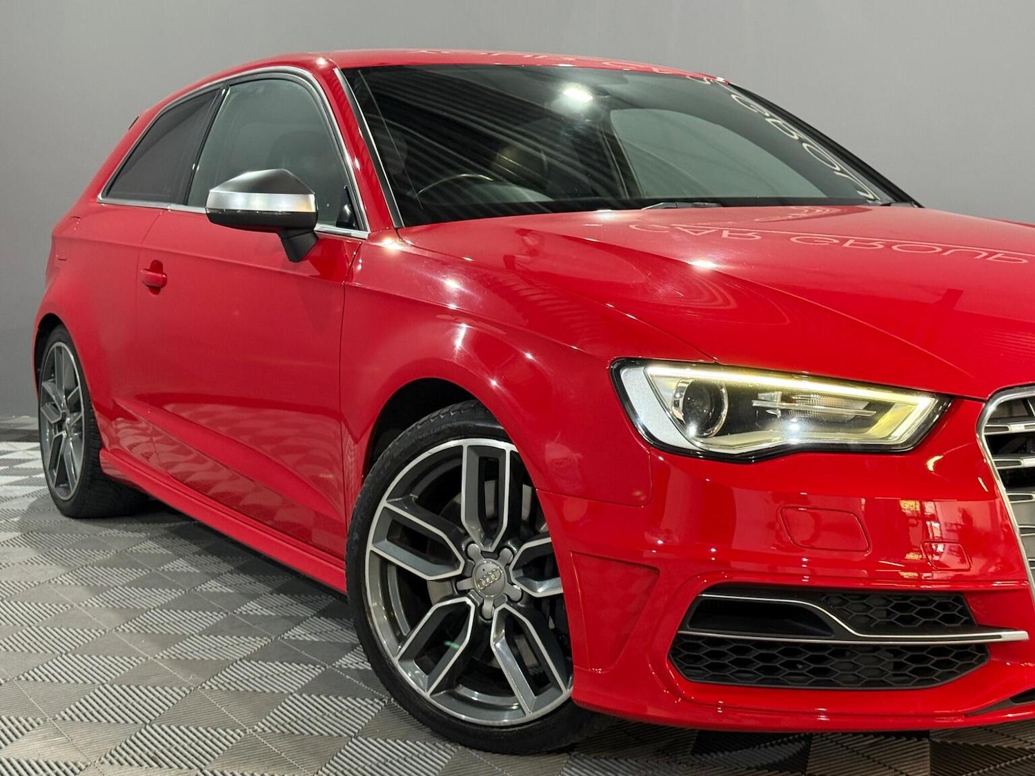 Used Audi S3 2015 for sale - 77991595: Photo 2